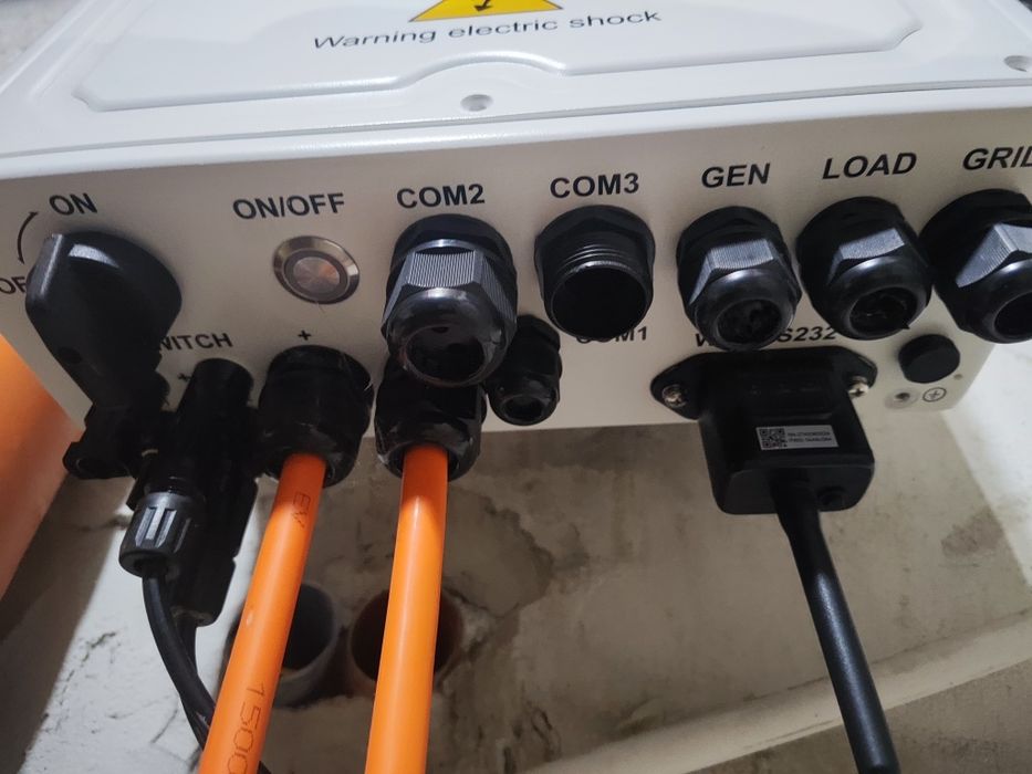 Хибриден инвертор Дее DEYE 5kw