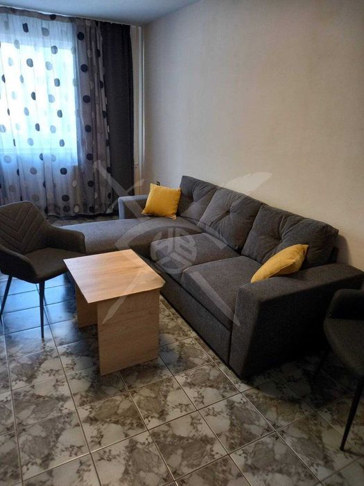 Дава се под наем Двустаен апартамент в Пловдив, Център - 80 кв.м за 450 € - Снимка #1