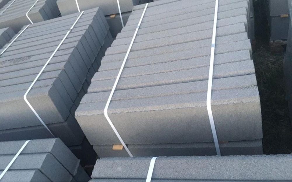 Сплитерные блоки, тумбы, коллоны, паребрик, брусчатка, перегородки.