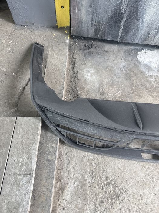 Задний нижний бампер Hyundai Sonata 2022 года