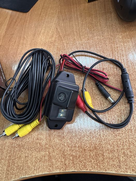 Продам новую камеру заднего вида на авто