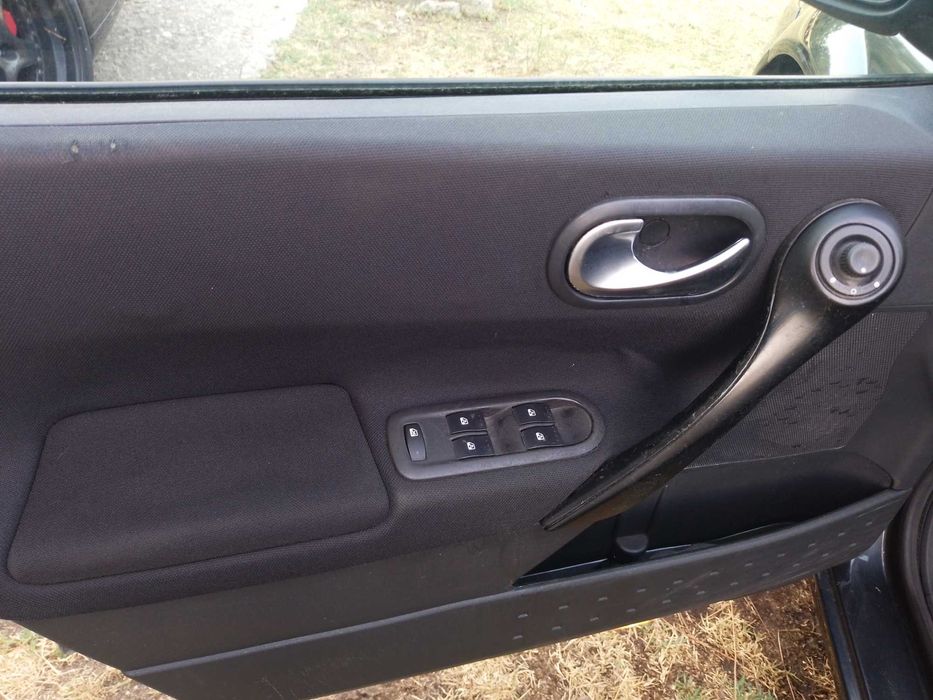 Рено Меган 1.6 Климатик Теглич