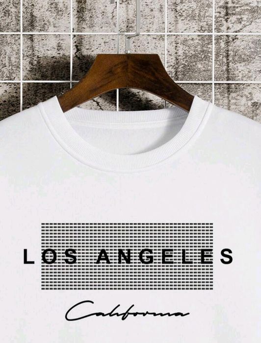 Мъжка бяла блуза