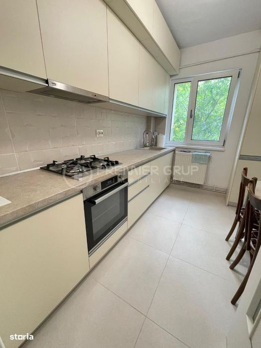 Etaj 2! Apartament 3 camere 67mp, Podu Ros - Titu Maiorescu, CT