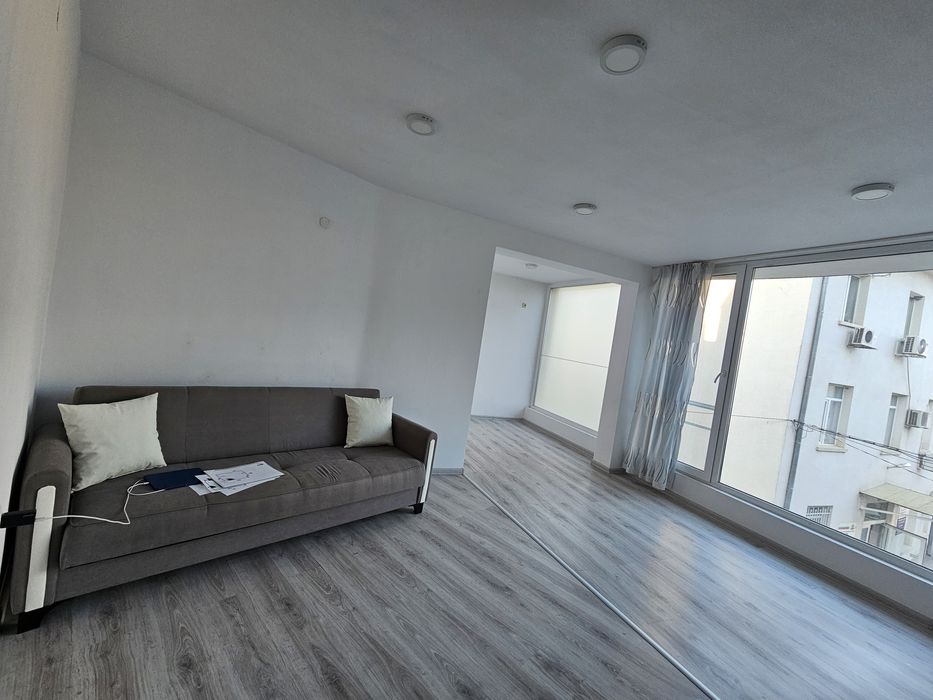 Дава се под наем Офис в Шумен, Център - 67 кв.м за 259.08 € - Снимка #3