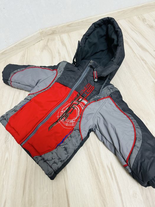 Срочно продам детский зимний комбинезон