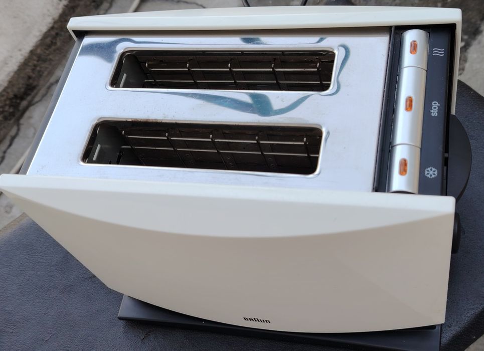 Срочно продам тостер Braun