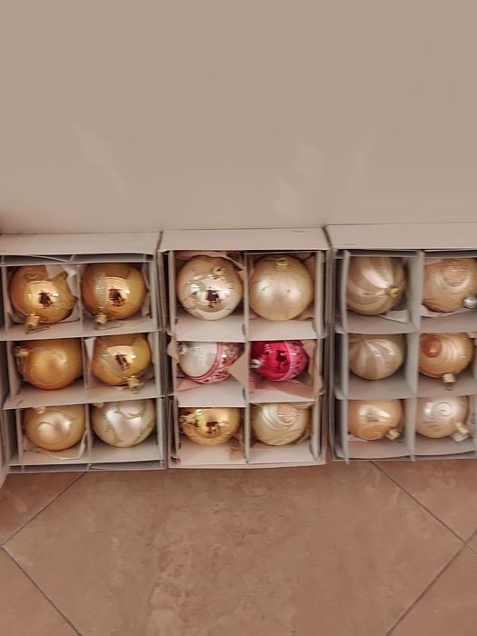 Ёлка новогодняя с игрушками