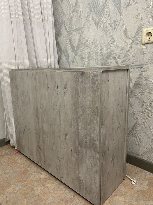 Продам новый стол книжка