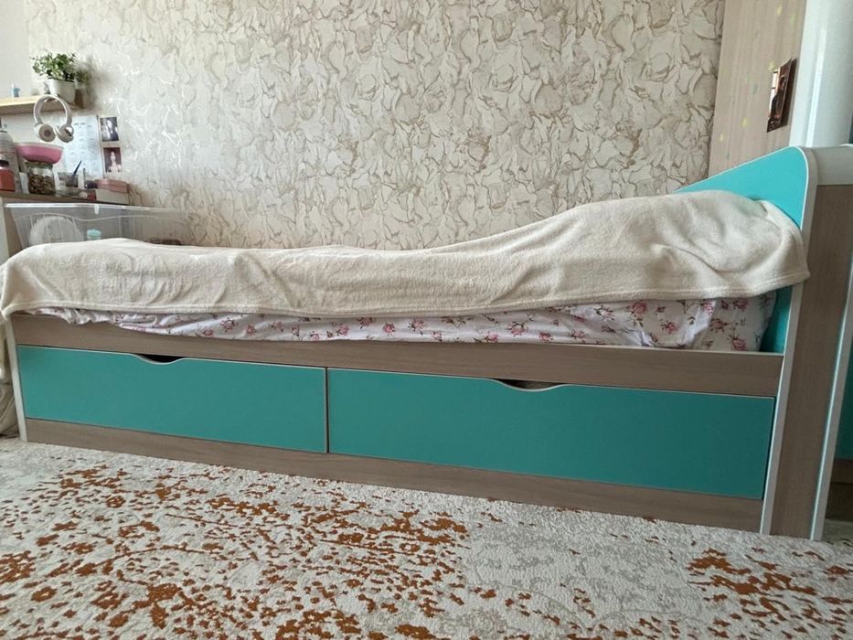 Отдам две детские кровати