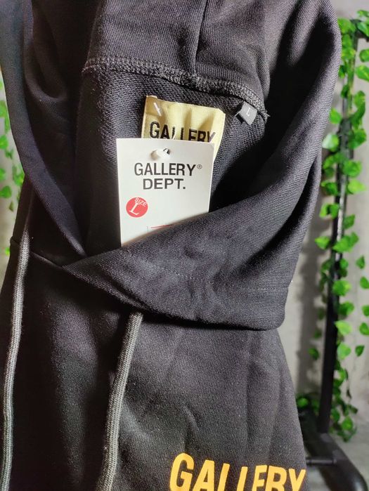 Hanorac Gallery Dept marimea L