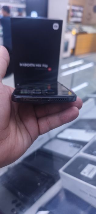 Xiaomi mix flip 12/512 black