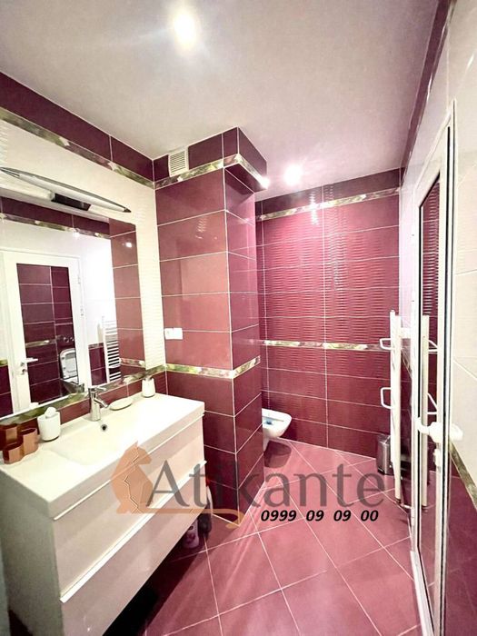 Дава се под наем Тристаен апартамент в София, Красно село - 103 кв.м за 1000 € - Снимка #10