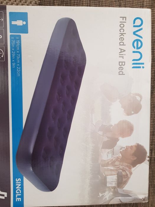 Чисто нови надуваеми душеци