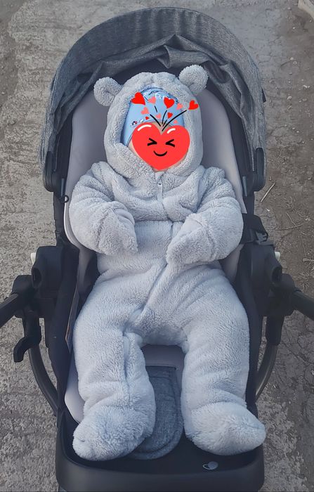 Комбенезон на 4-8 мес.