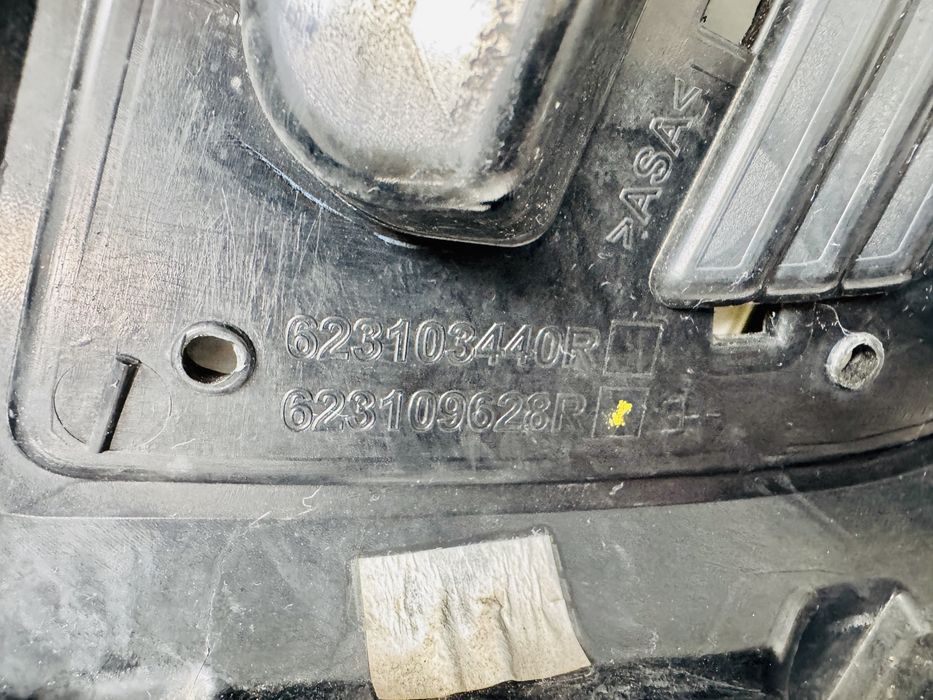 Grila radiator Dacia DUSTER 2 model dupa 2018 cod 623103440R