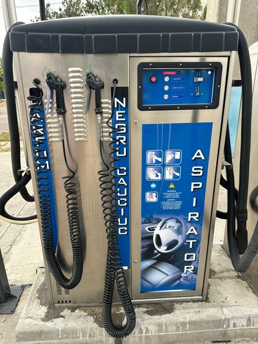 Vând echipamente spălătorie auto self service cu 3 piste și container