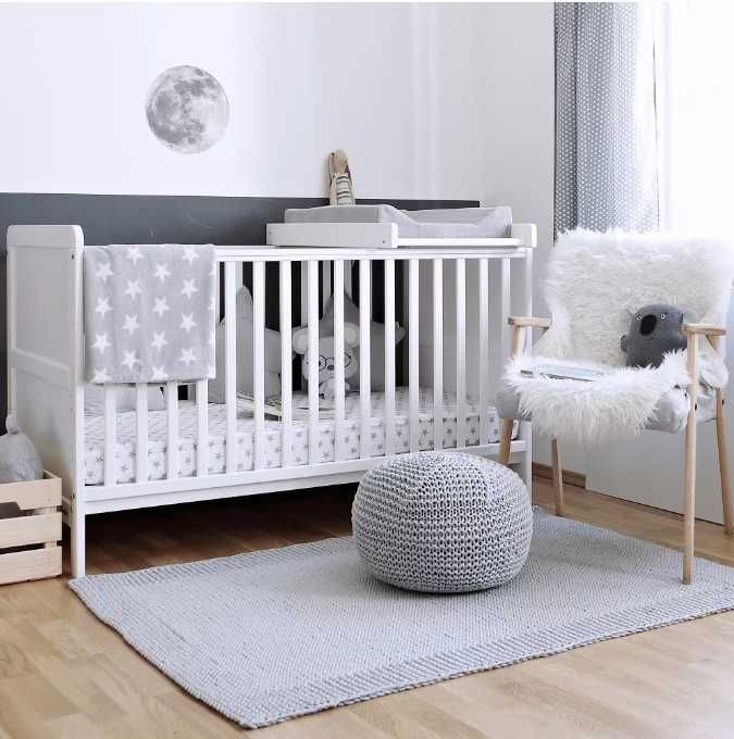 Pătuț Woodies din lemn masiv 140x70 + saltea Sea of Clouds