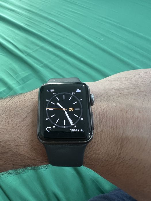 Vand Apple watch seria 3