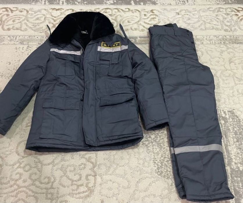 Продам новый бушлат с ватником