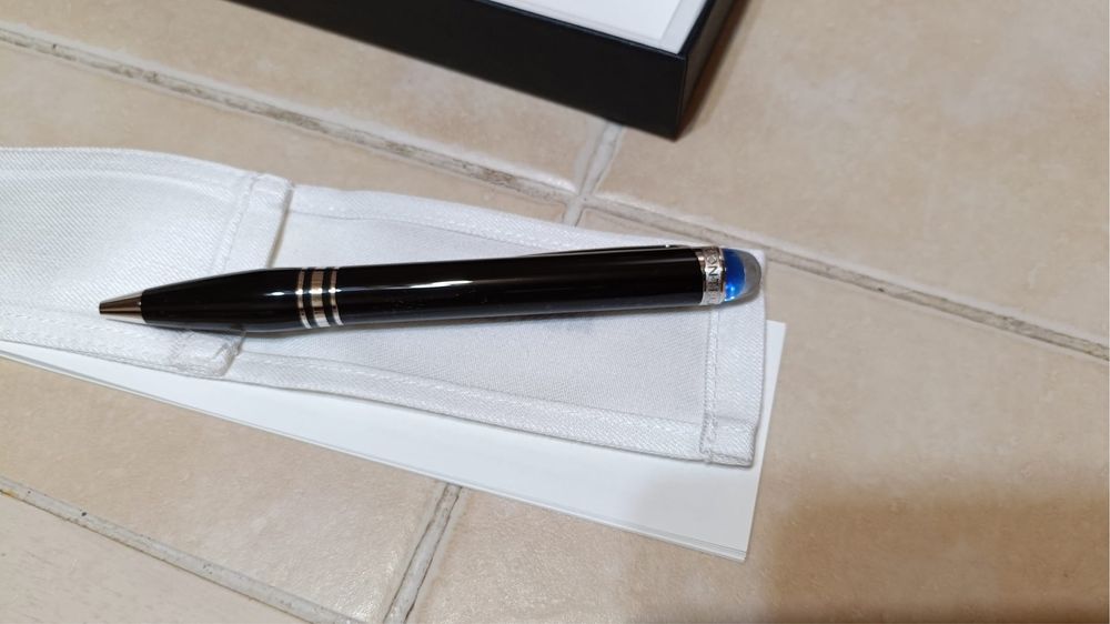 Pix Montblanc Starwalker Precious Resin nou cu certificat