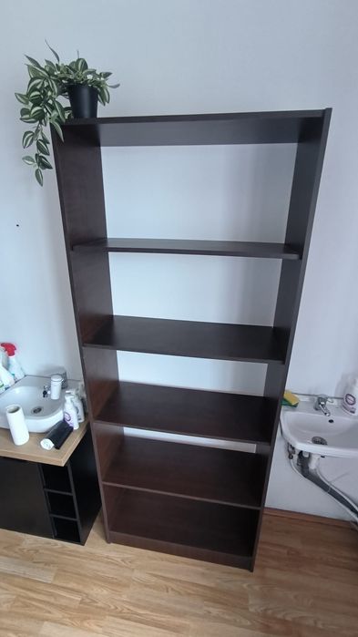 Etajeră rafturi birou