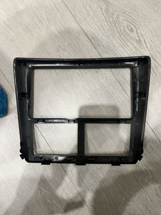 Рамка на панель Subaru Impreza