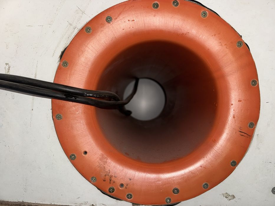 Сабуфер PHOENIX black bass