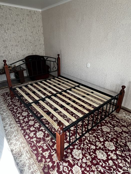 Продам кровать в отличном состоянии