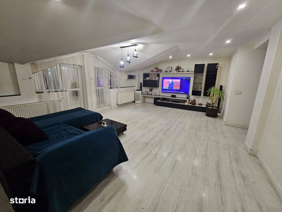 Apartament 3 camere decomandate, 141 mp utili, Rovine, zona Bacriz