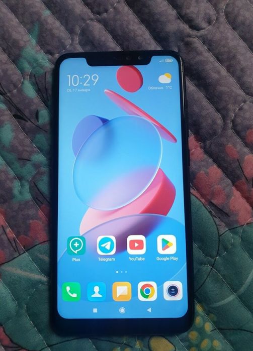 Redmi note 6.. Realme C3. 3/64