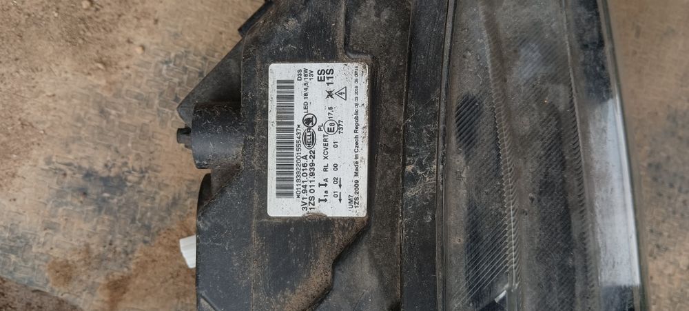 Десен фар superb 2018