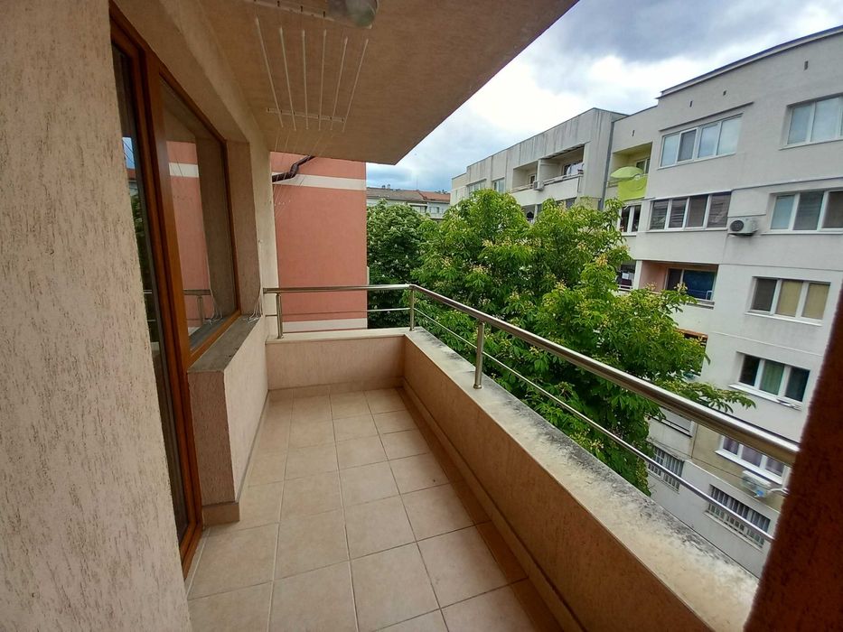 Дава се под наем Тристаен апартамент в София, Лагера - 90 кв.м за 750 € - Снимка #16