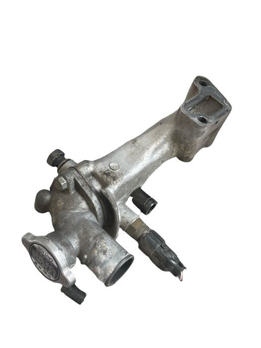 Carcasa Termostat Kia Carnival Ii Gq 1999 - 2007 2.9 Crdi J3