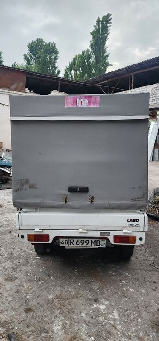 Labo tent sotiladi