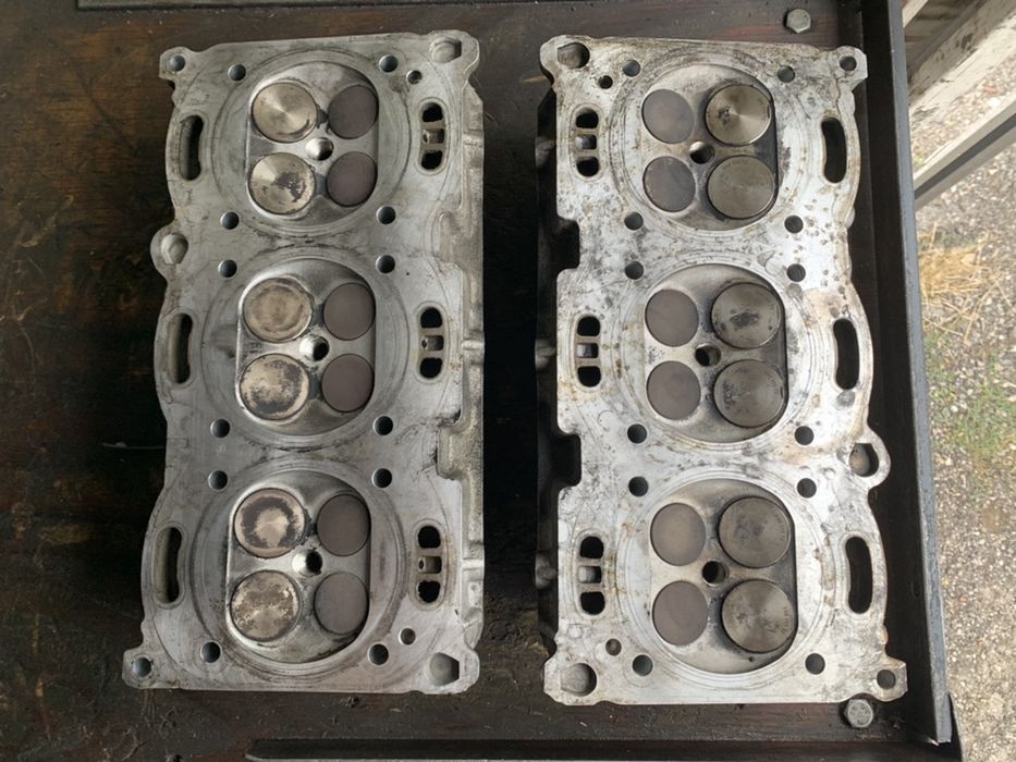 Porsche 911 997 3.6 Turbo Цилиндрова глава Cylinder head equipped