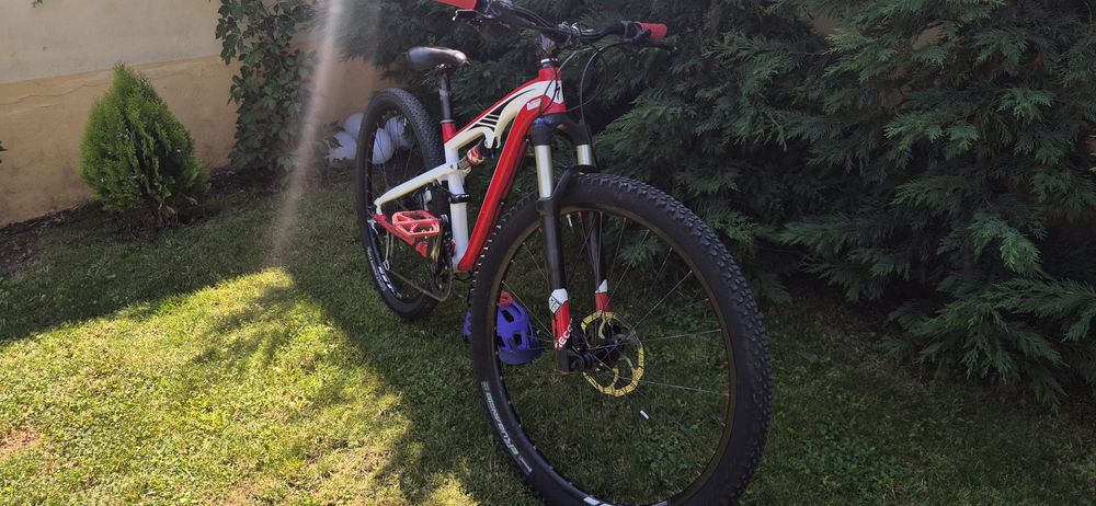Vând Specialized in stare foarte bună