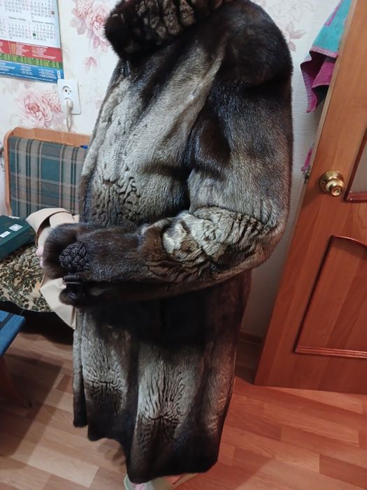 Продам норковою шубу