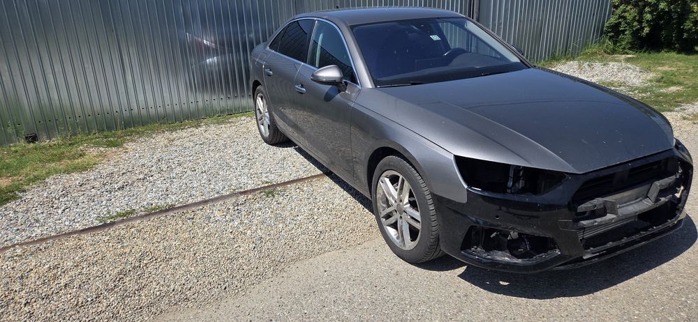 Audi A4 40 tfsi avariat