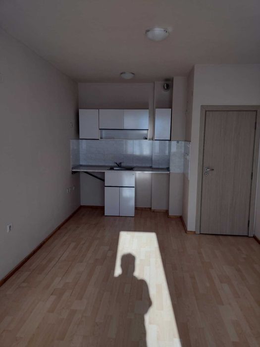 Дава се под наем Двустаен апартамент в Варна, Възраждане 1 - 41 кв.м за 255 € - Снимка #2