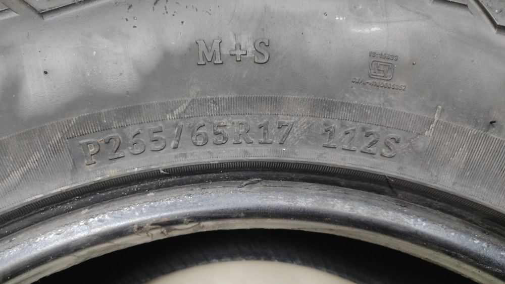 Продам резину 265 * 65 * 17