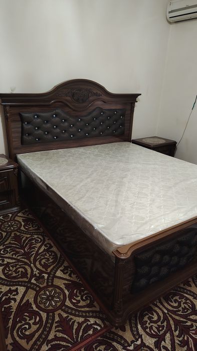 Спальни гарнитур сотилади