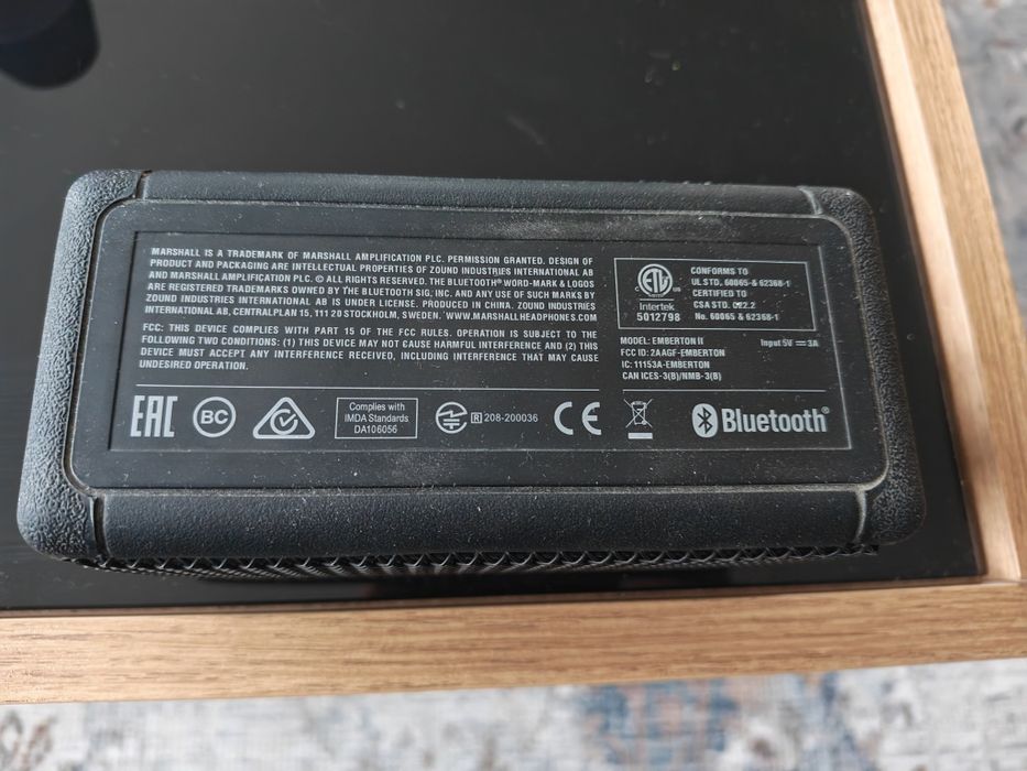 Marshall Emberton Bluetooth колонка