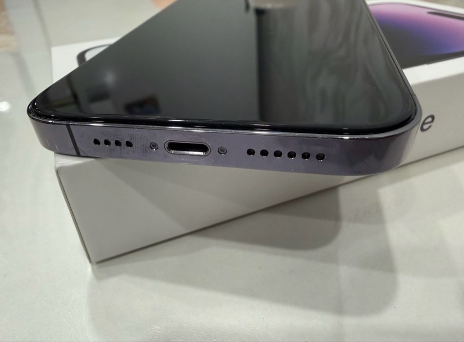 Продам iphone 14 Pro Max 256gb