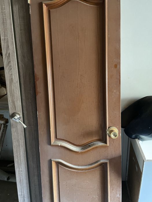 двери по 3000 тс тенге