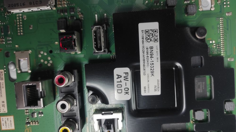 Телевизор Самсунг 50 инча на части