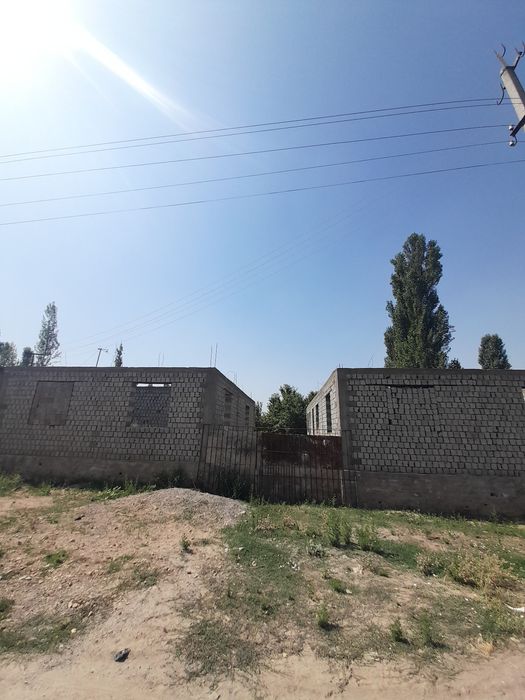 Уй ва мини ферма сотилади 12 сотих