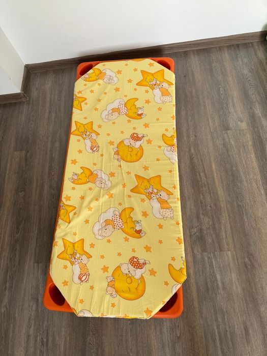 Patut, masute, scaunele copii