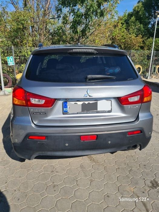 Mitsubishi ASX 4WD/2WD
