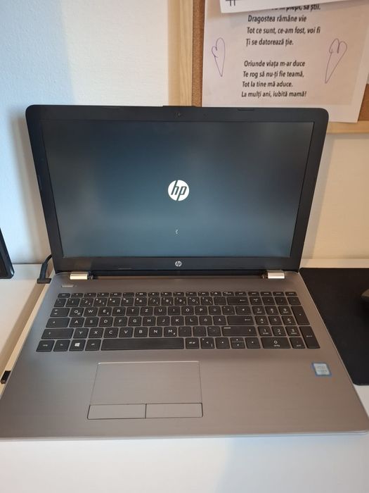 Laptop HP I3 250 G6